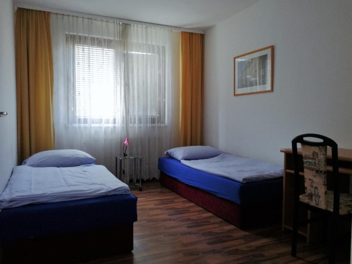 Apartment City-Vic Виена Стая снимка